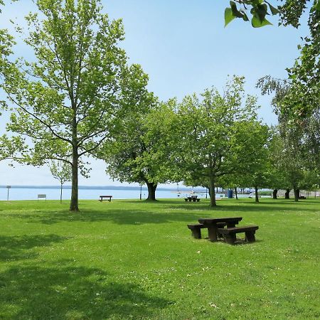 Holiday Home Balatontourist Fuered-3 By Interhome 블로톤퓌레드 외부 사진